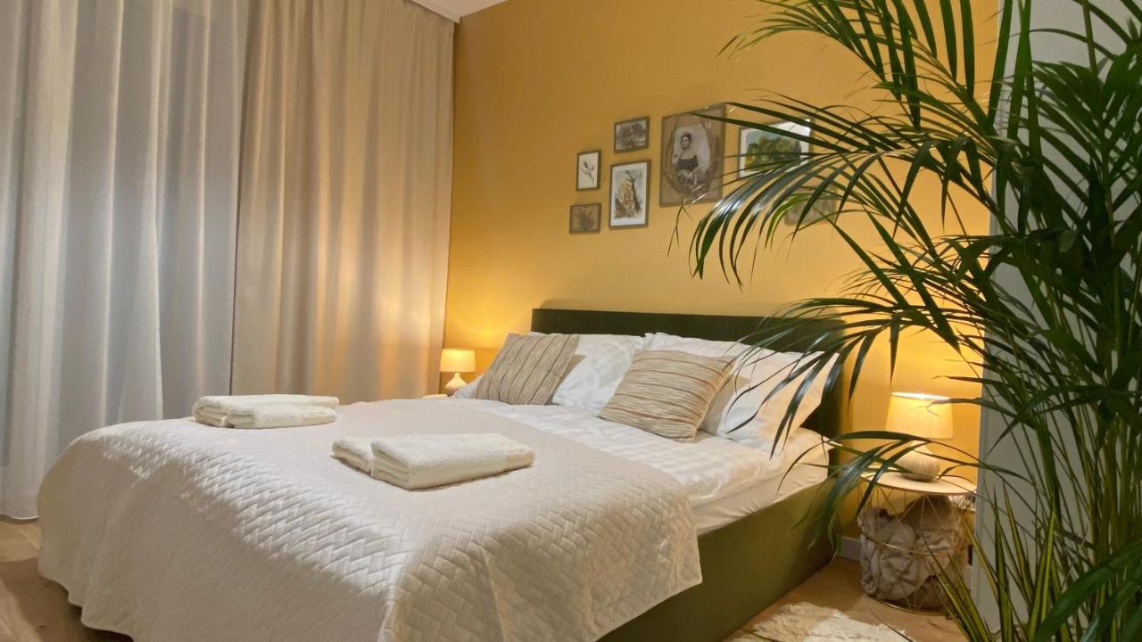 Green Park Apartament Przemyśl Exterior foto