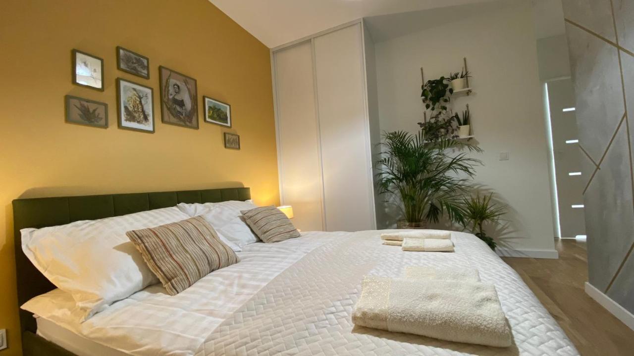 Green Park Apartament Przemyśl Exterior foto