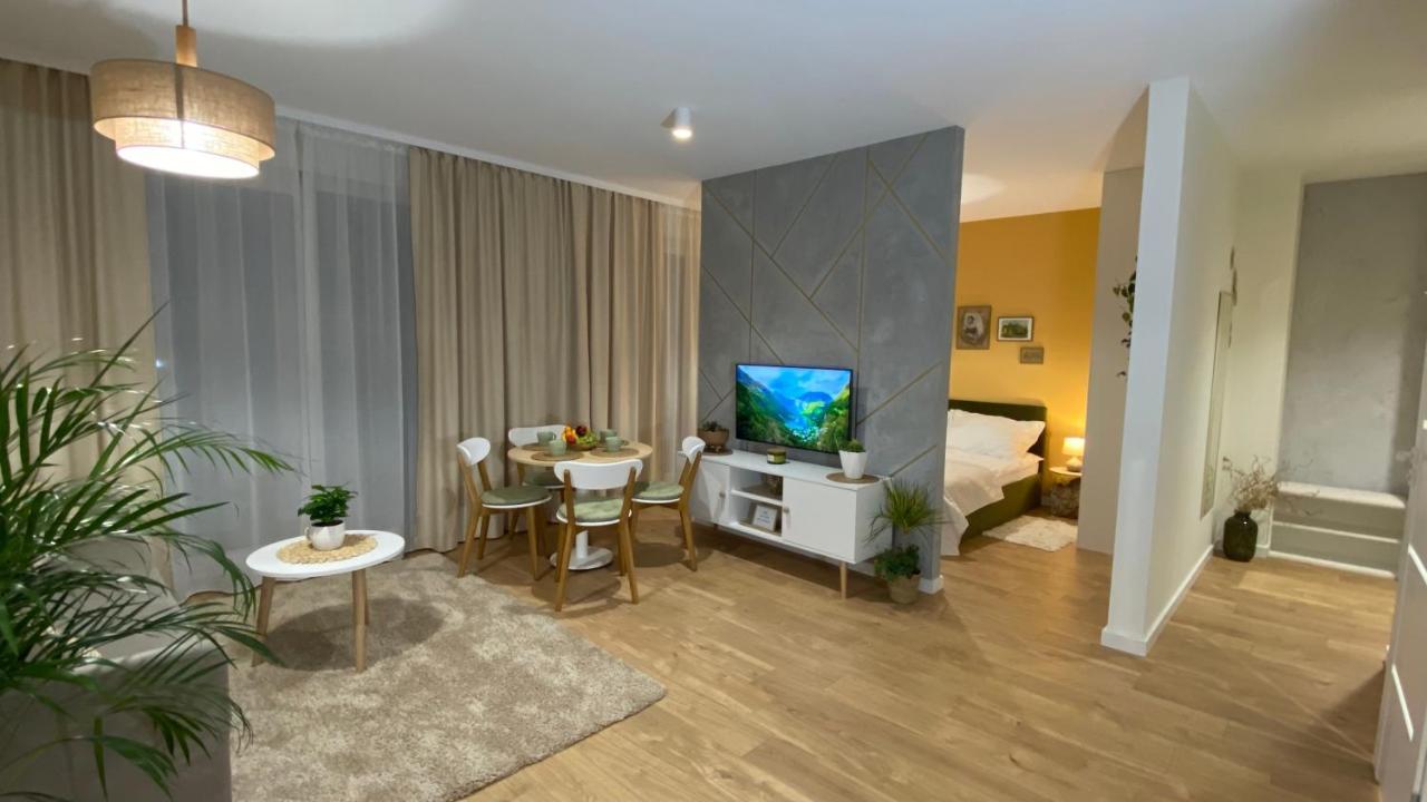 Green Park Apartament Przemyśl Exterior foto
