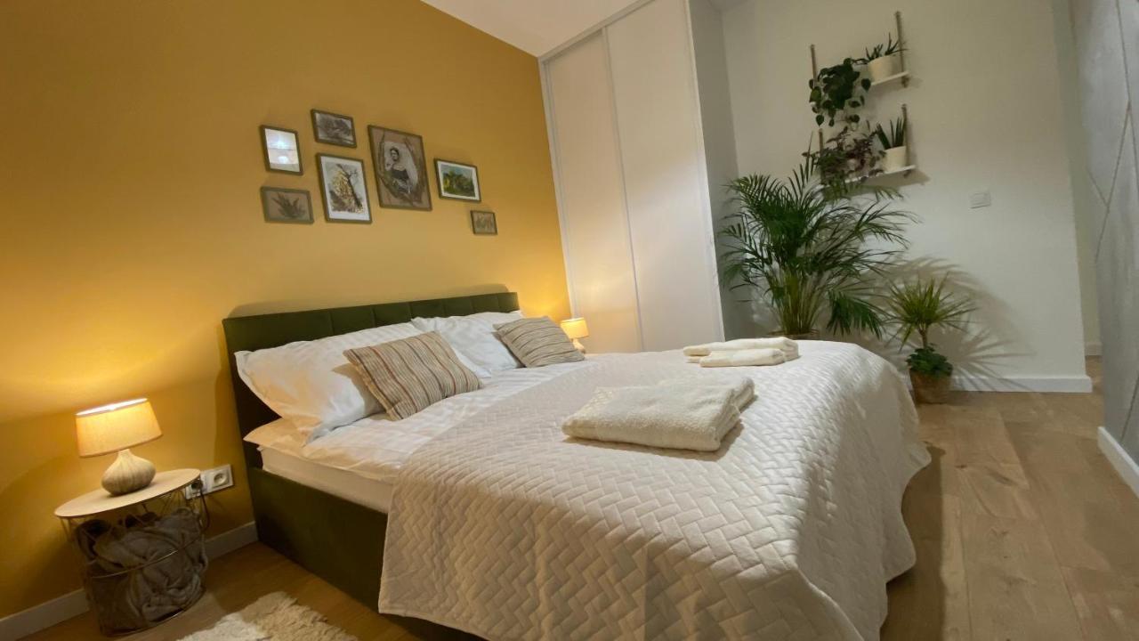 Green Park Apartament Przemyśl Exterior foto